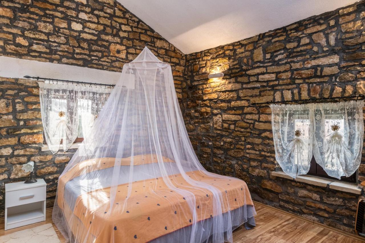 Apartment Larca Канфанар Экстерьер фото