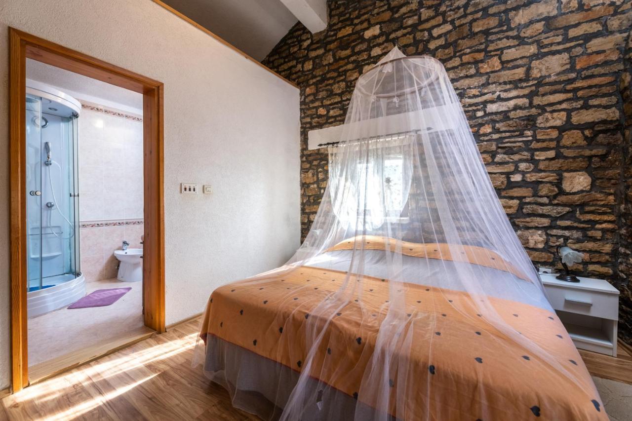 Apartment Larca Канфанар Экстерьер фото