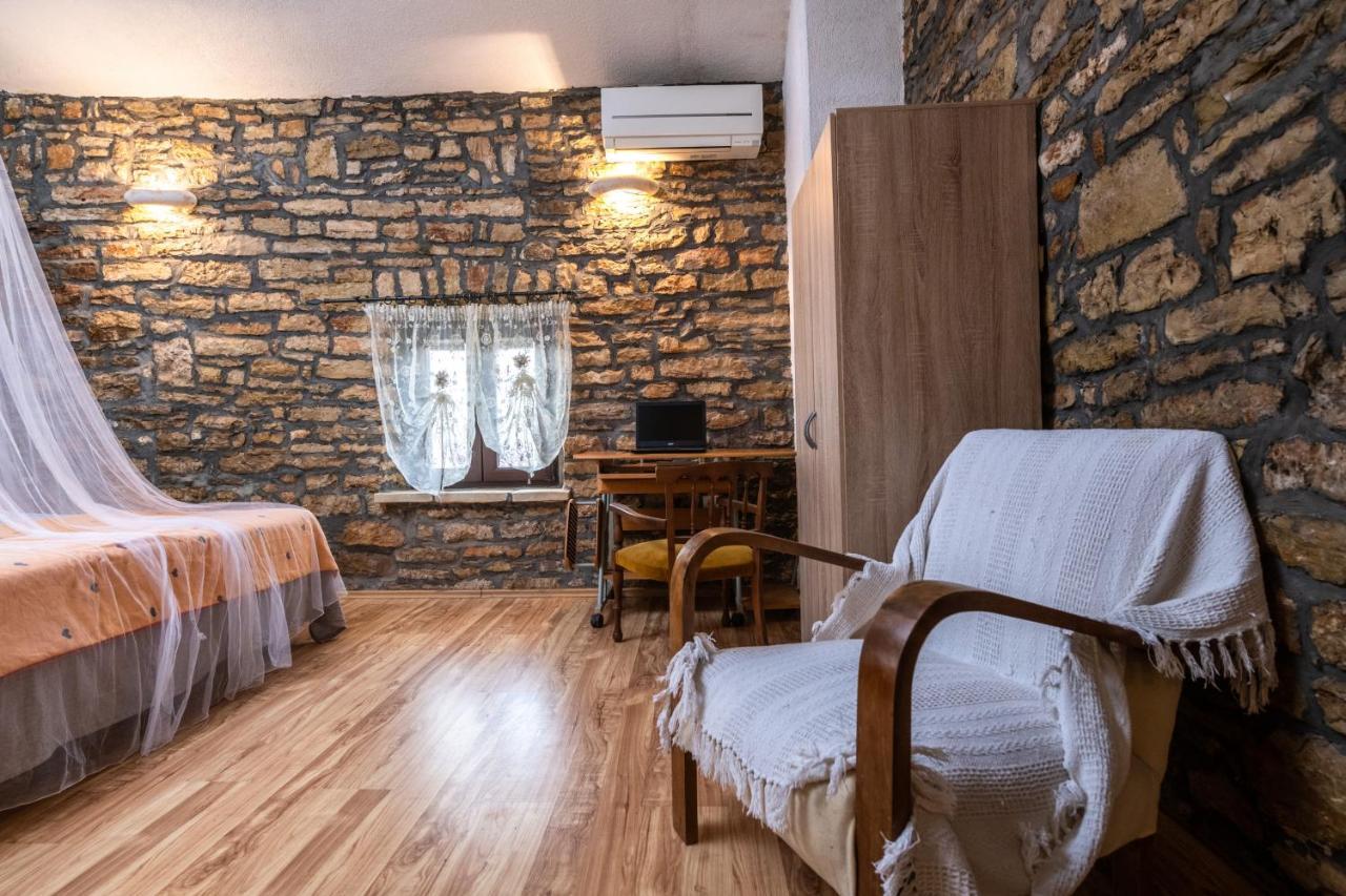 Apartment Larca Канфанар Экстерьер фото